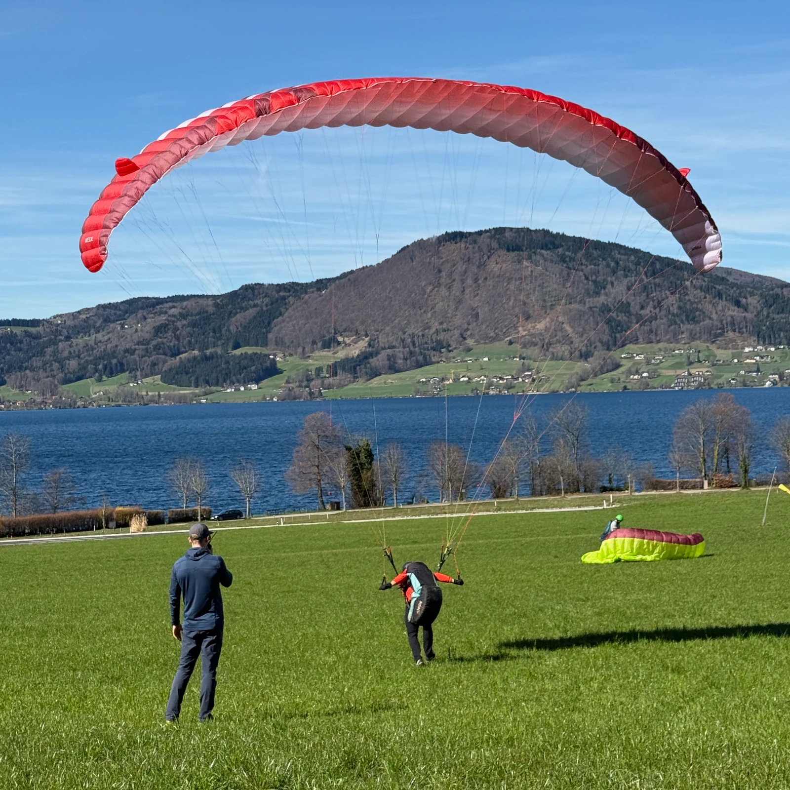 Ausbildung zum Paralgeiten im Herbst
